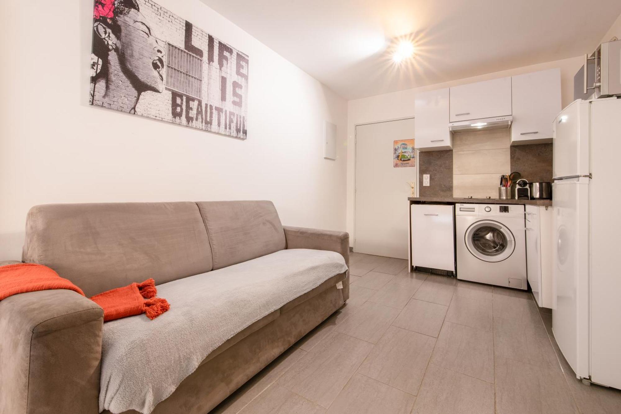 Le Victoria, Centre Ville , Plage Et Parking Gratuit Sainte-Maxime Esterno foto